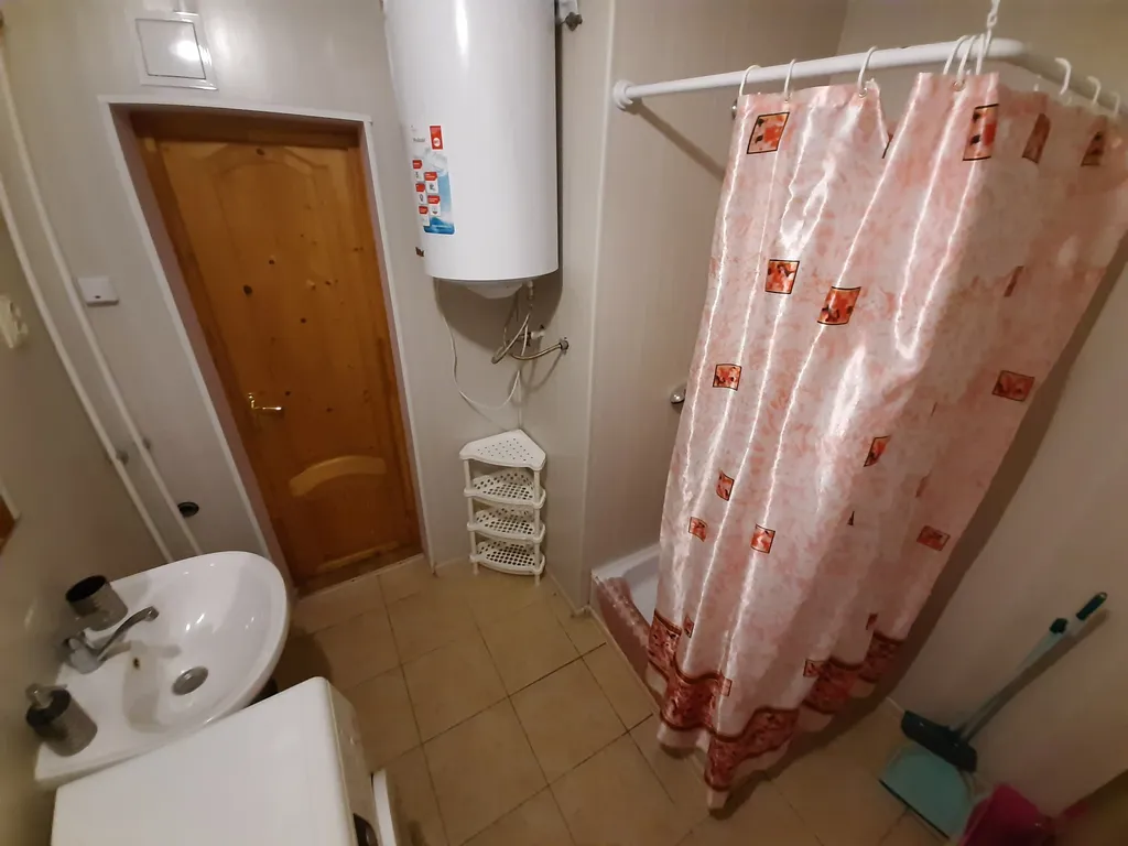 Семейный номер на 2-4 человека со всеми удобствами и кухней