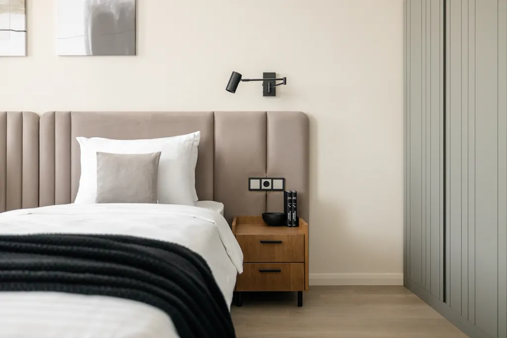 АПАРТАМЕНТЫ ТРЕХКОМНАТНЫЕ 'ФЭМИЛИ СИТИ ФЛЭТПОРТ', для 6 гостей