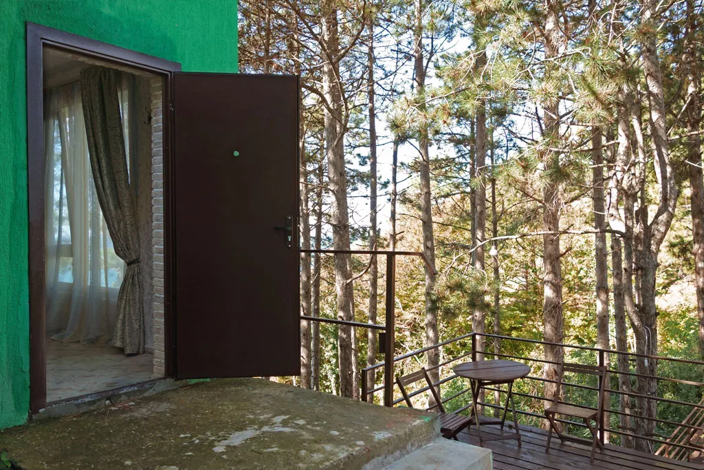 Коттедж Коттедж с видом на море в сосновом лесу — Гизель-Дере