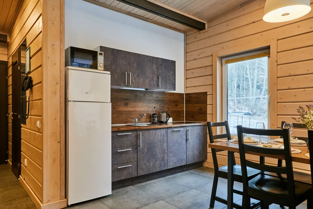 Уютный коттедж с двумя спальнями, сауной и камином