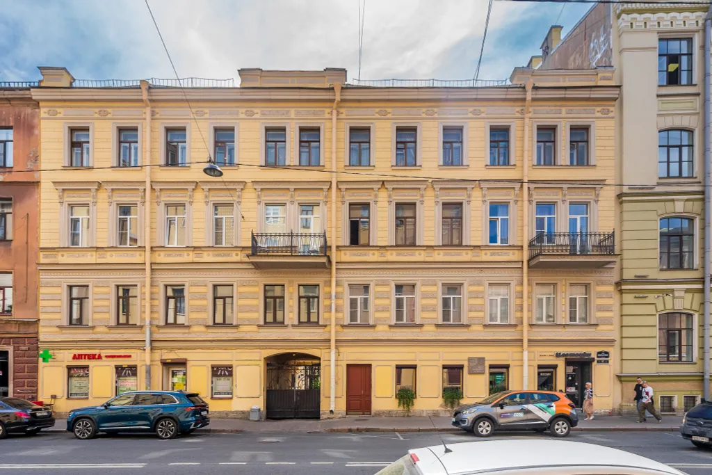 Квартира Двухуровневая квартира-студия — Санкт-Петербург
