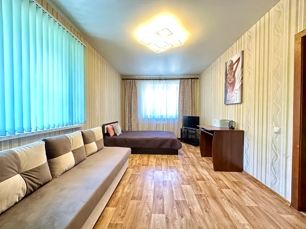 Апартаменты в новостройке с балконом