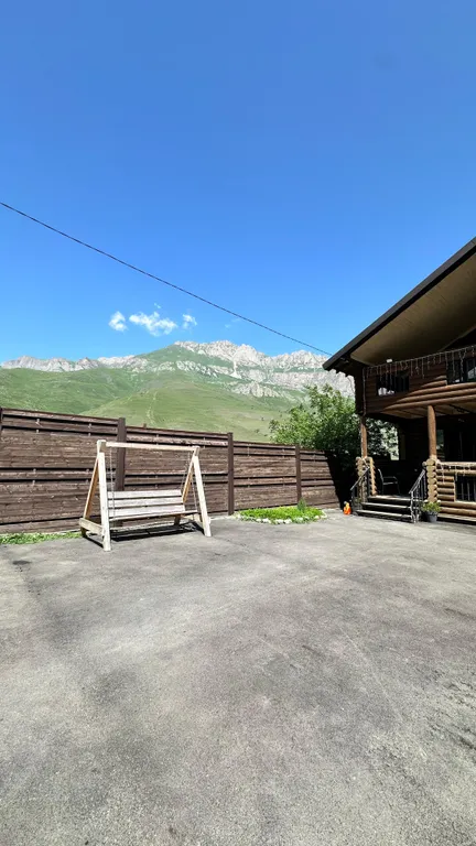 Дача из сруба в Барзикау рядом с Верхним Фиагдоном с бассейном