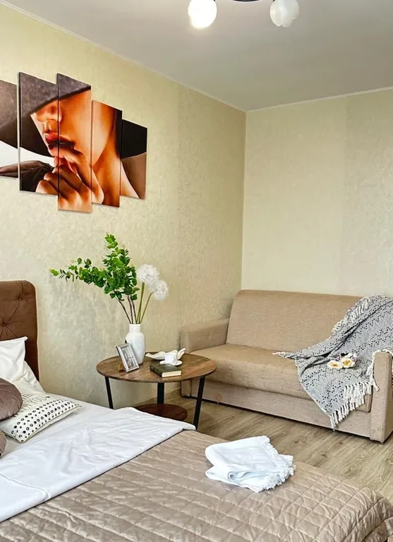 Евродвушка возле м. Геологическая для 6х гостей