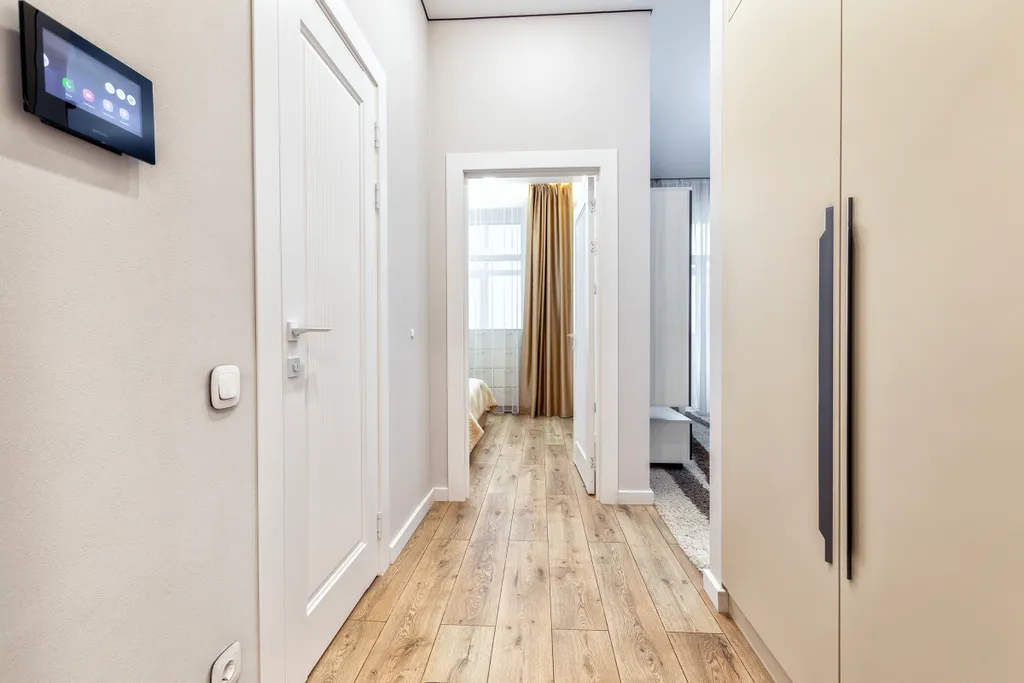 2-комнатная на набережной с видом на реку