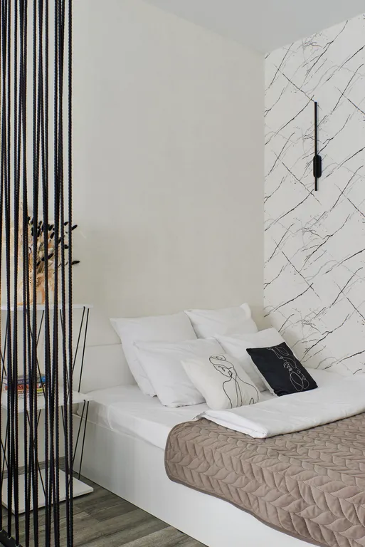 Прекрасная стильная квартира Инь янь