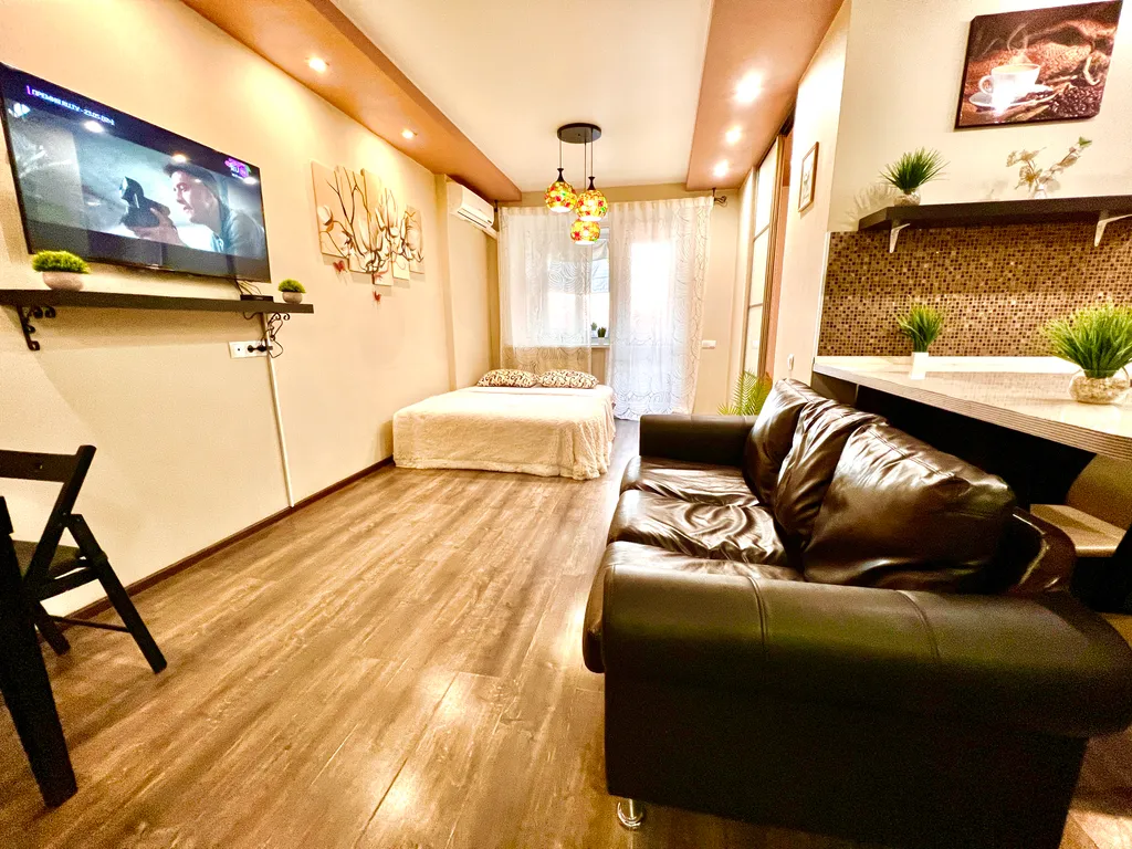 Квартира Квартира Дизайнерская студия на 9 этаже в ЖК Современник рядом с МТЛ-Арена — Самара