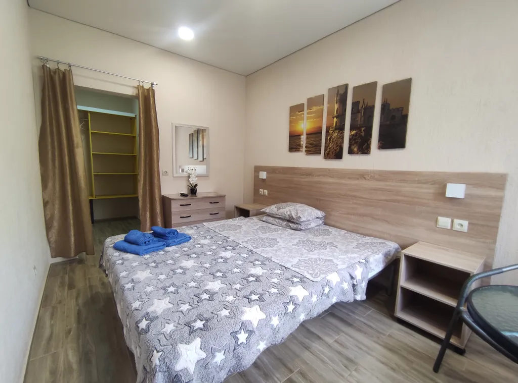 Квартира Квартира Двухместный номер Стандарт плюс с видом на горы — Геленджик