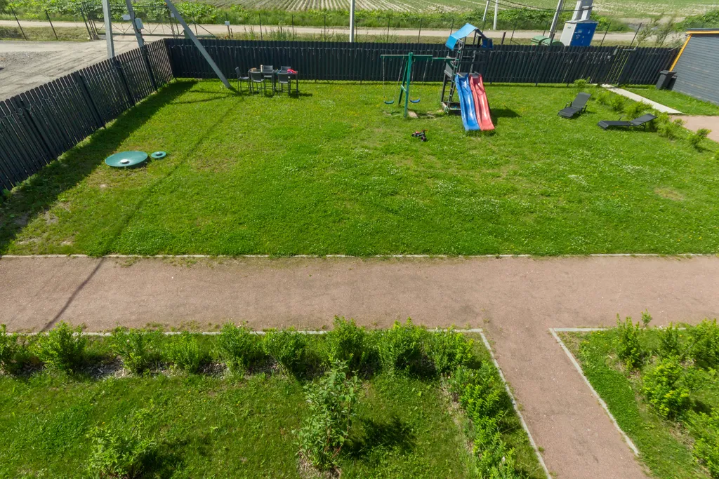 Коттедж с баней и горячей купелью