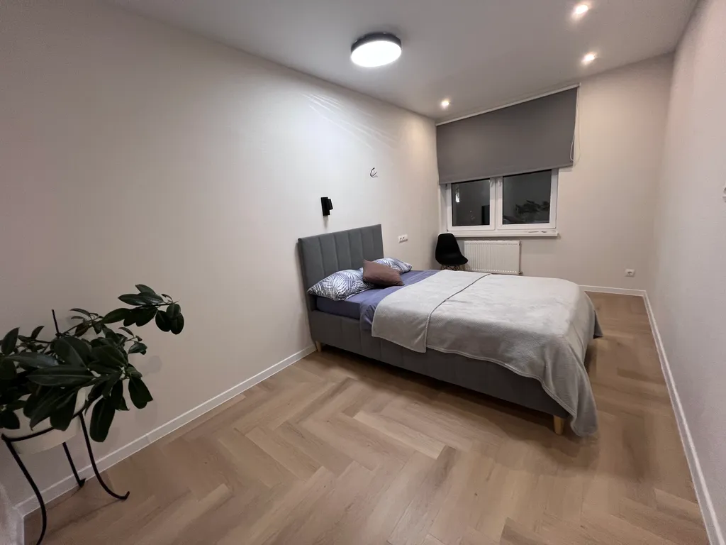 Четырёхкомнатные апартаменты рядом с парком якутова и ледовой ареной