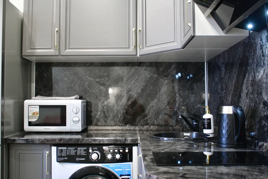 Зеркальное отражение - люкс и уют в самом центре