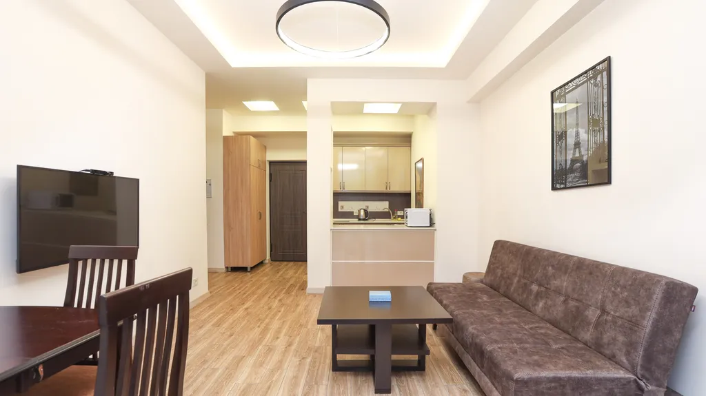 Уютная квартира с балконом в центре города