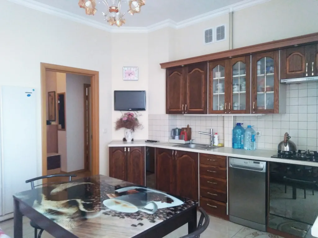 2-комнатная Квартира — аренда посуточно в Севастополь