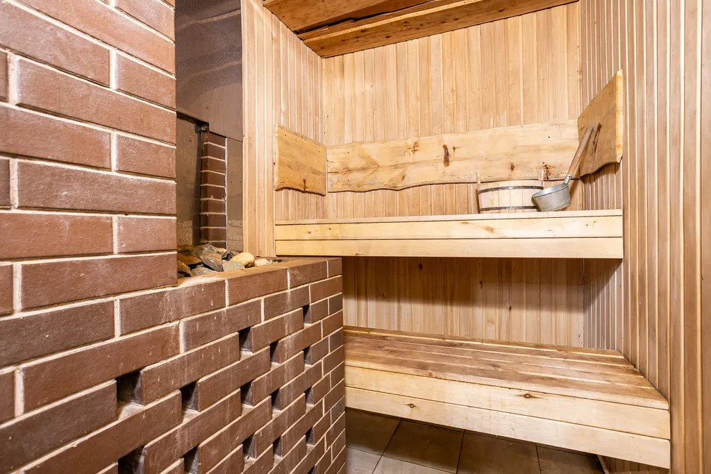 Коттедж Уютный дом Камчатка из кедра с русской баней в Кикино на Веле — Кикино