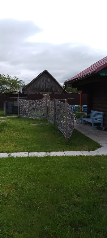 Дом с видом на монастырь