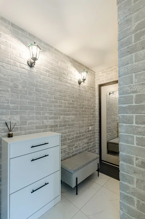 5 минут на машине / 25 пешком до кремля и центра города