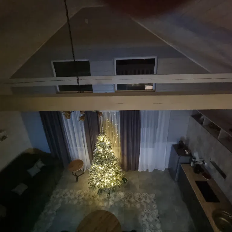 Уютный дом на берегу реки Кимрка