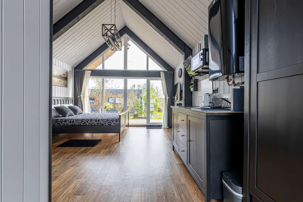 Коттедж Коттедж Уютный стильный барнхаус — Иннолово