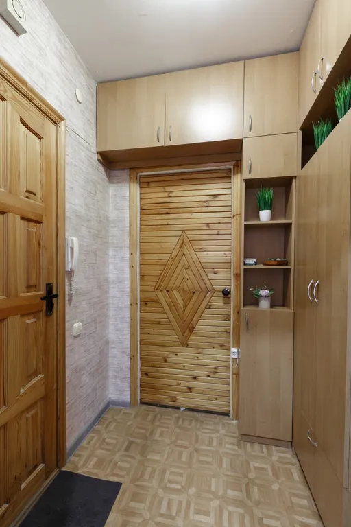 Недорогая 1-комнатная квартира возле БТИ, смоленского архива