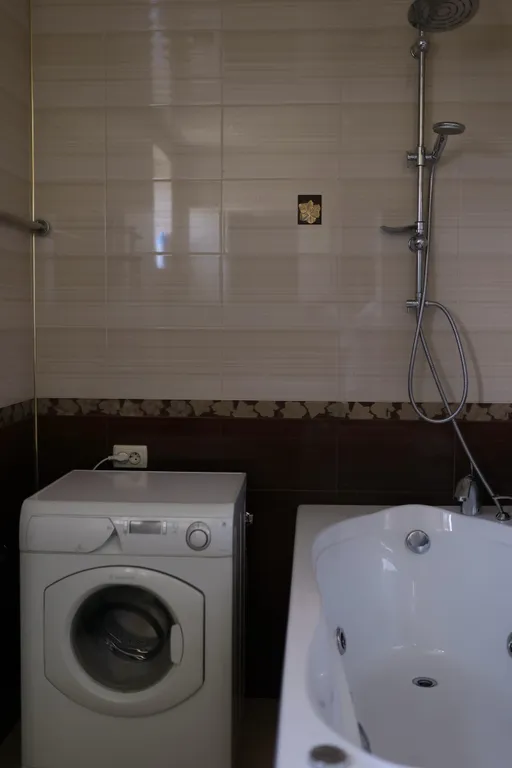 Уютная трёхкомнатная квартира на 2 этаже частного дома