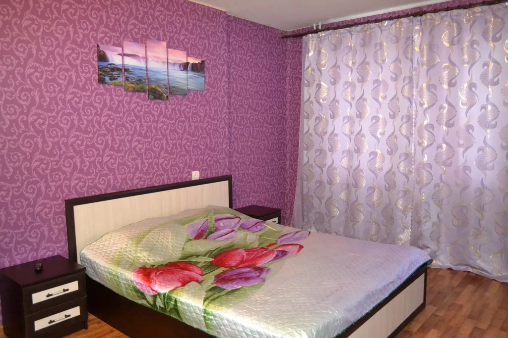 1-я квартира в центре — аренда посуточно в Саратов