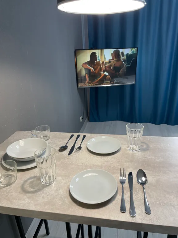 Студия с видом на лес