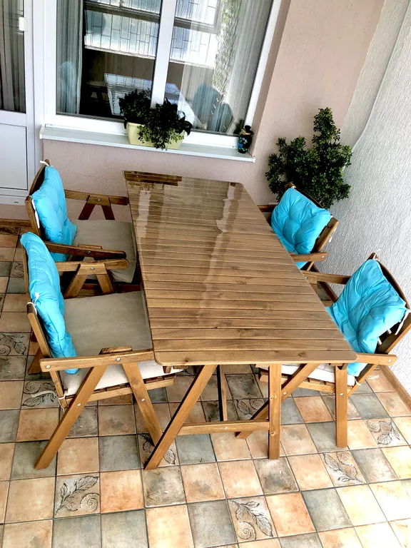 Квартира Уютная квартира с большой террасой в самом центре бухты — Геленджик