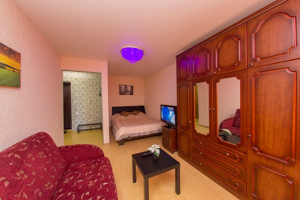 Квартира с панорамным балконом на парк — аренда посуточно в Уфа