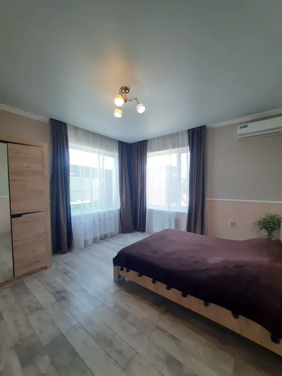 Коттедж Первый этаж в центре инфраструктуры в Севастополе — аренда посуточно в Севастополь