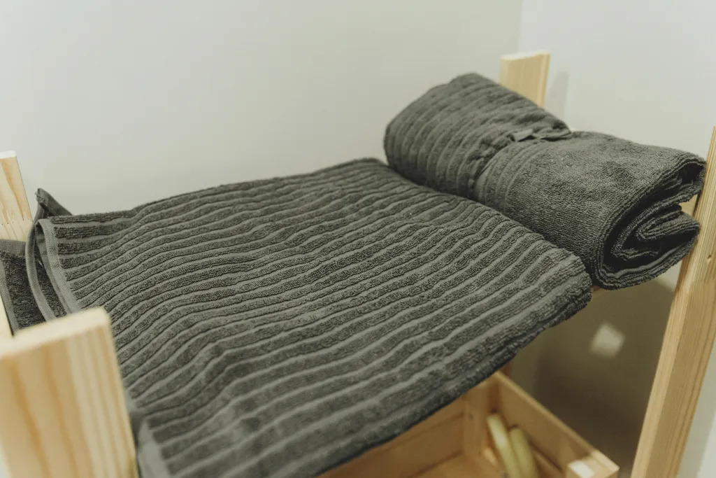 Комфортная квартира с огромной кроватью и матрасом Askona