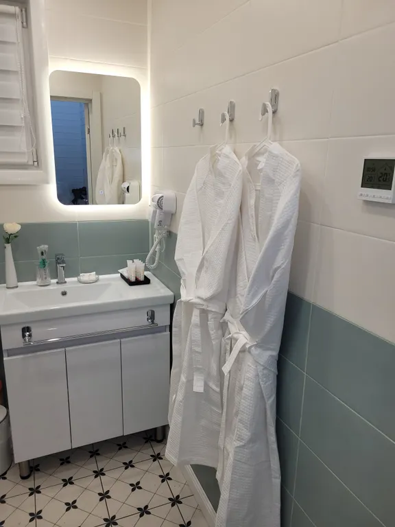 Коттедж Новый дом с огромной террасой и сауной на отдельной территории — Жаворонки