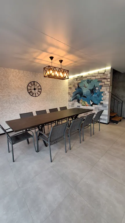 4-комнатный Дом