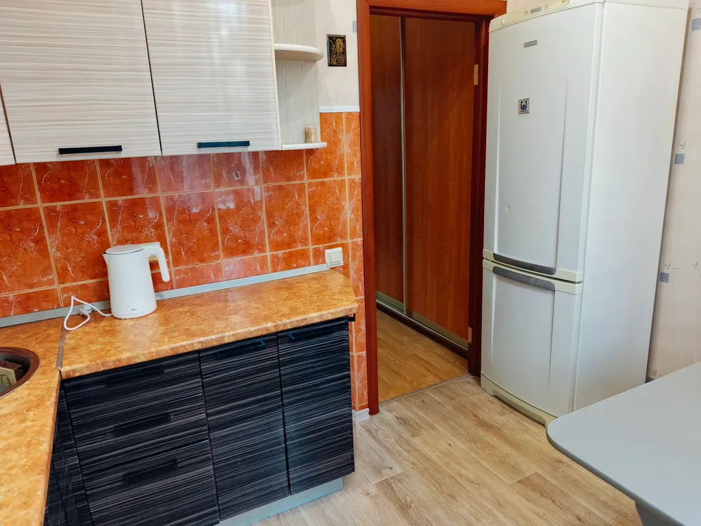 Двухкомнатная квартира рядом с Аквапарком и больницей