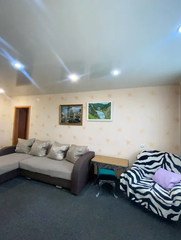 2х комнатная квартира посуточно, Каменск-Уральский, Южный