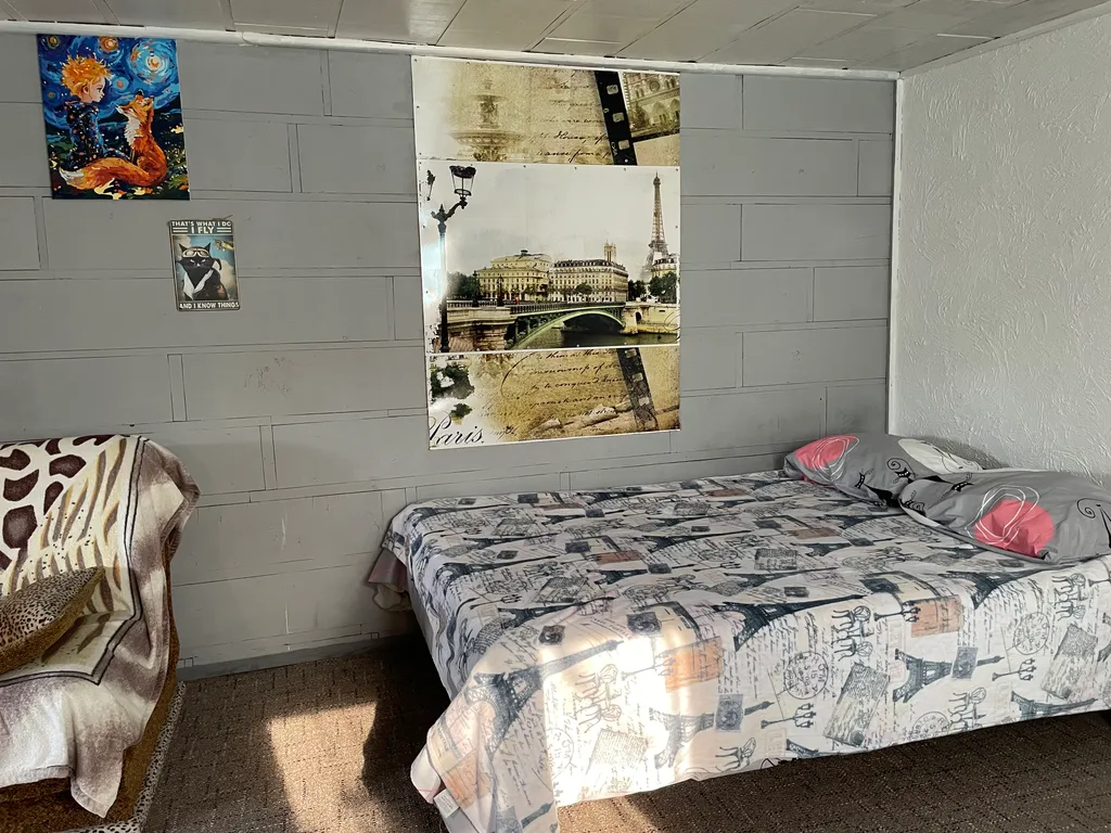 Квартира Квартира Цветущий уголок в историческом центре Севастополя — Севастополь