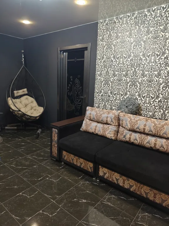 Уютная квартира с хорошей транспортной развязкой — аренда посуточно в Самара