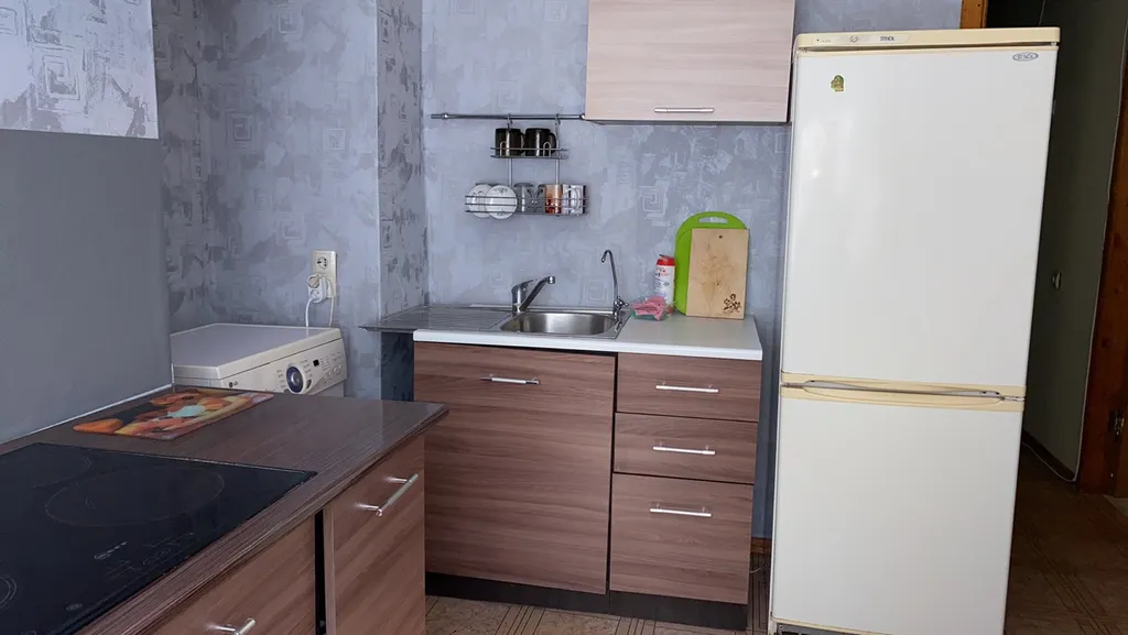 3-комнатная Квартира — аренда посуточно в Пермь