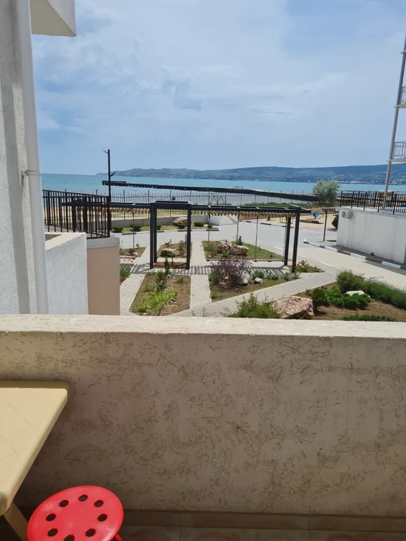 Квартира у моря