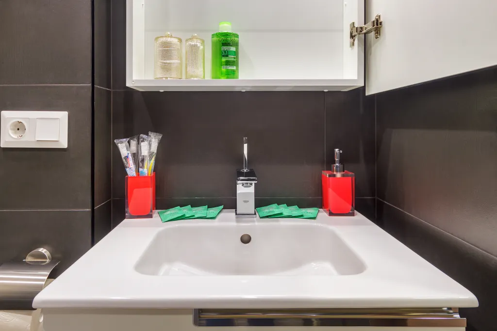 Евродвушка с лоджией на 15 этаже с видом на Дон