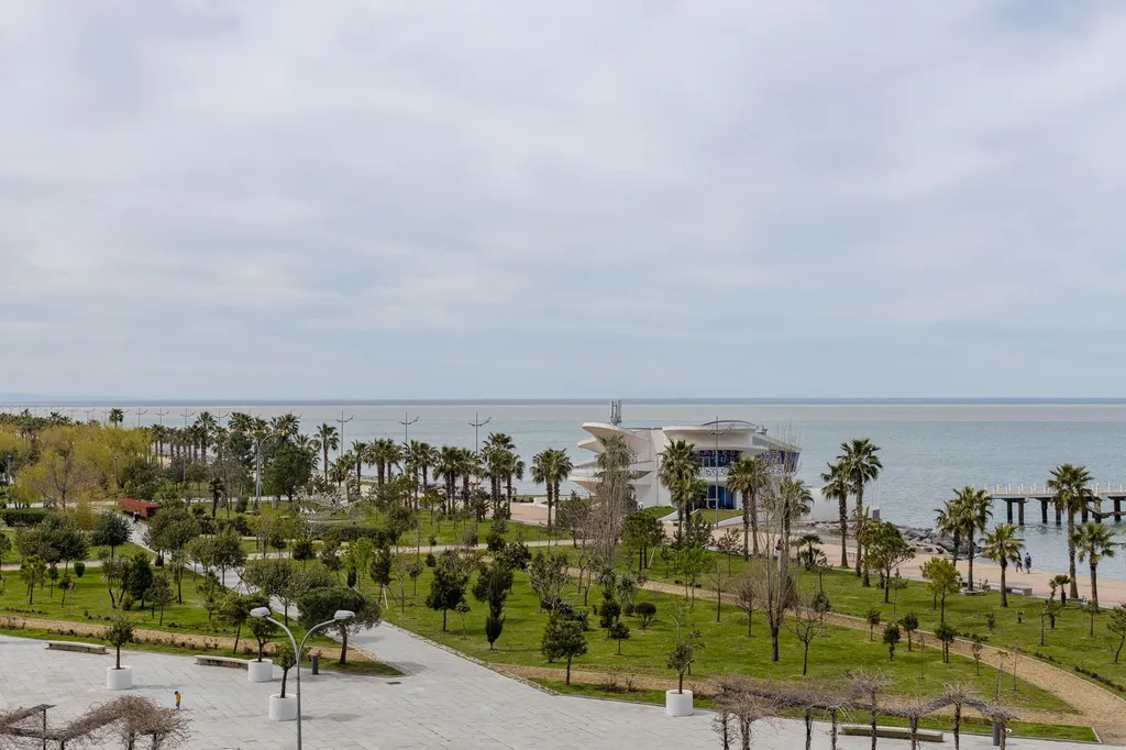 Трехкомнатные апартаменты с видом на парк