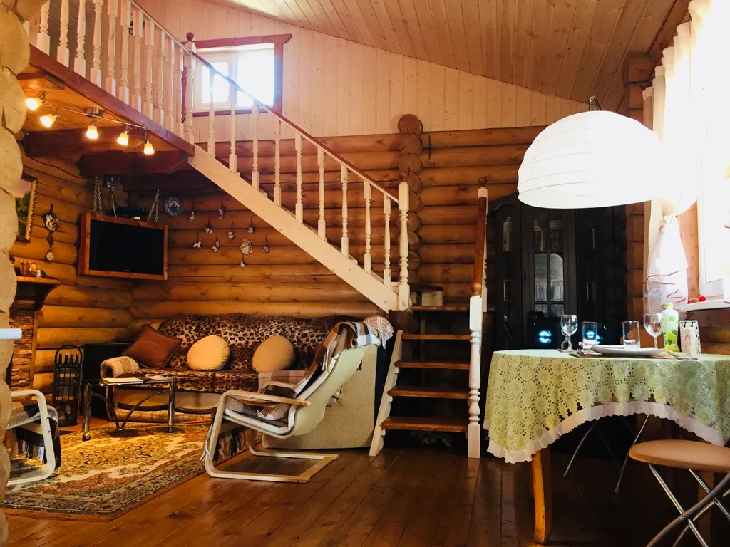 Коттедж Лада в черте города с сауной