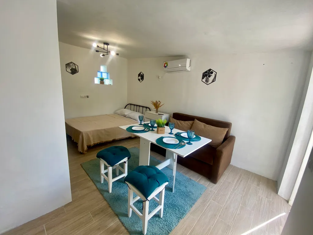 Домик-студия с мангальной зоной