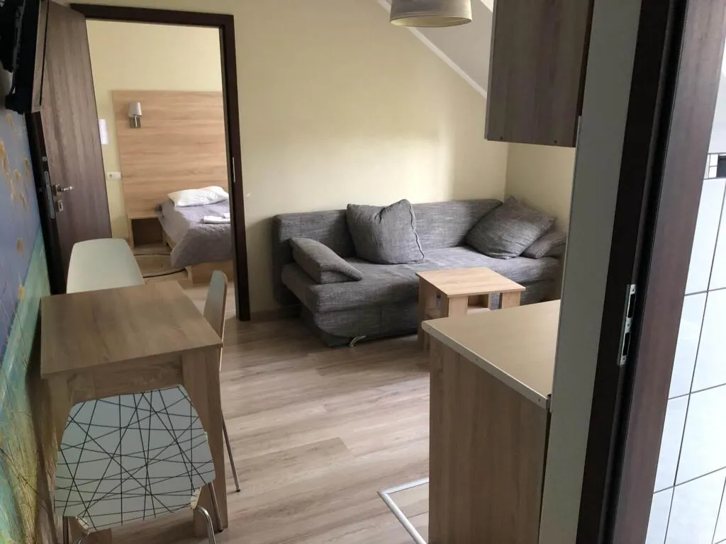 Шкипер, апартаменты, недорого в тихом центре Зеленоградска!