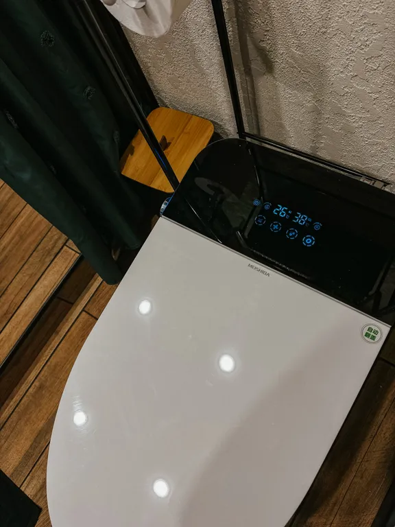 Отдельный дом с баней, террасой,джакузи, парковкой и мангальной зоной