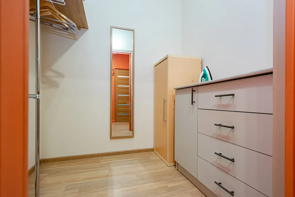 Яркая квартира на набережной