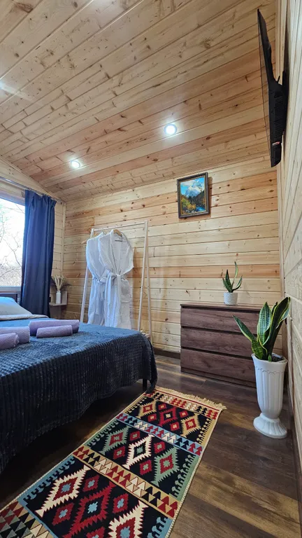 Дом с двумя спальнями и тёплым бассейном