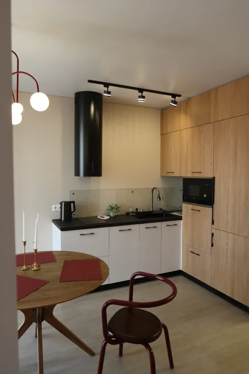 Видовая дизайнерская студия, 24 этаж, самозаселение