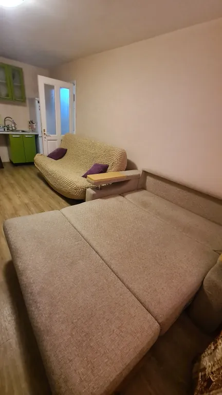 2 комнатная .на Донской 26а