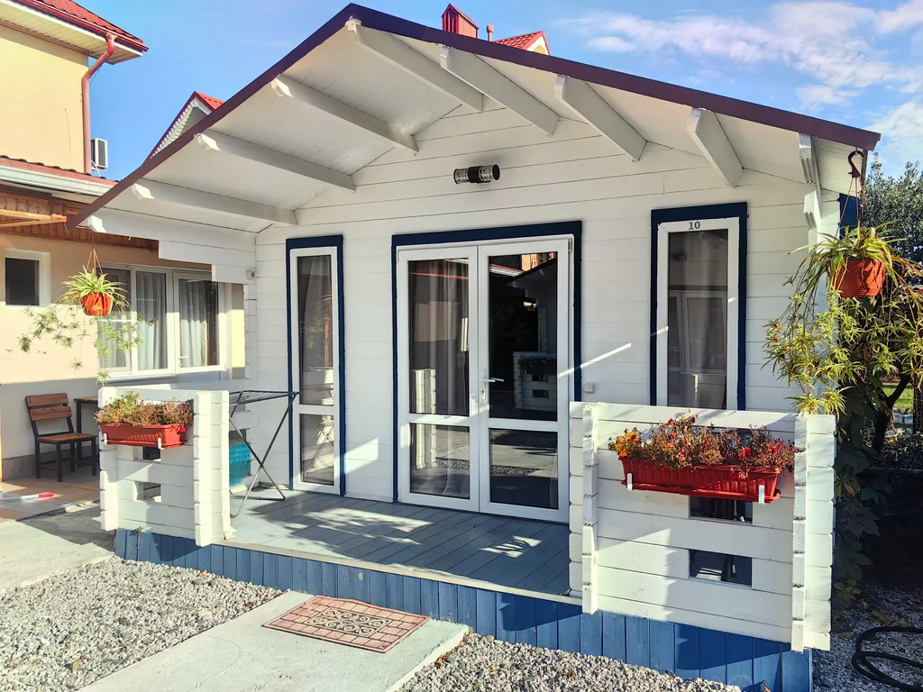 Коттедж 1-комнатный Дом — аренда посуточно в Сириус