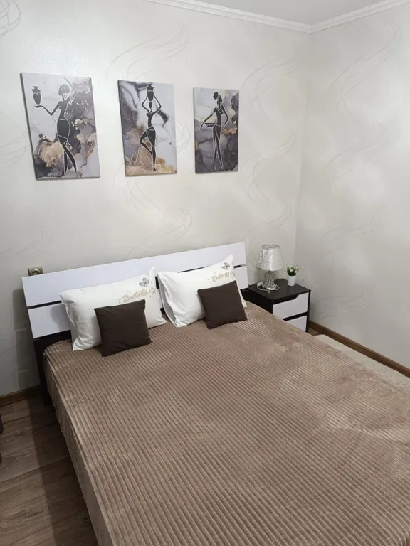 Квартира Двухкомнатная квартира на Молокова — Красноярск